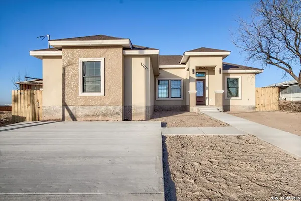 $288,000 | 1991 Vista Bonita Drive, Eagle Pass, TX 78852