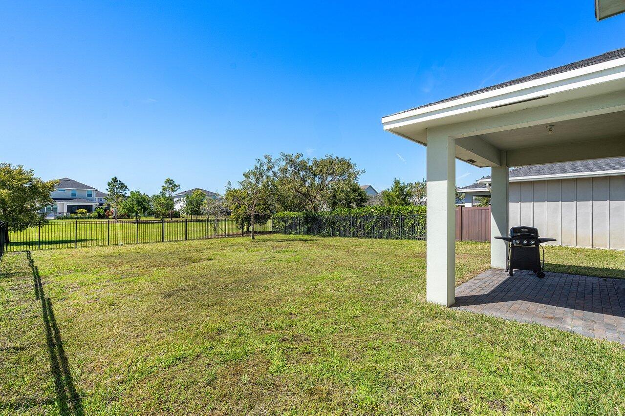 943 Ember Ridge Run Loxahatchee, FL 33470 - Photo 28 of 63 041-943EmberRidgeRun-Loxahatchee-FL-3347