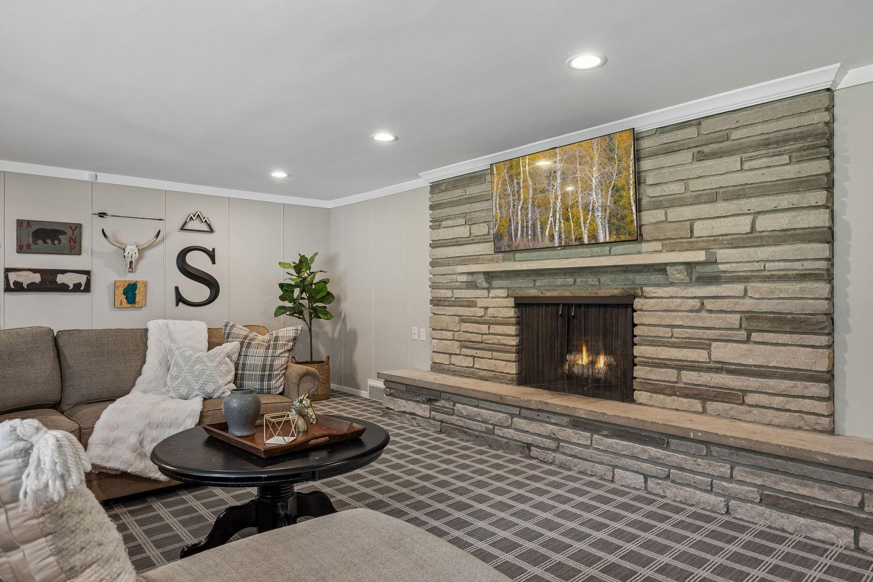 6641 Parkwood Road Edina, MN 55436 - Photo 64 of 86