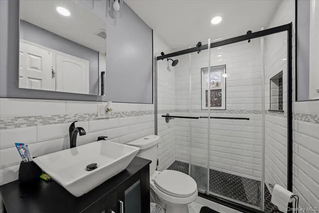 $850,000 | 128-66 238th Street | Laurelton