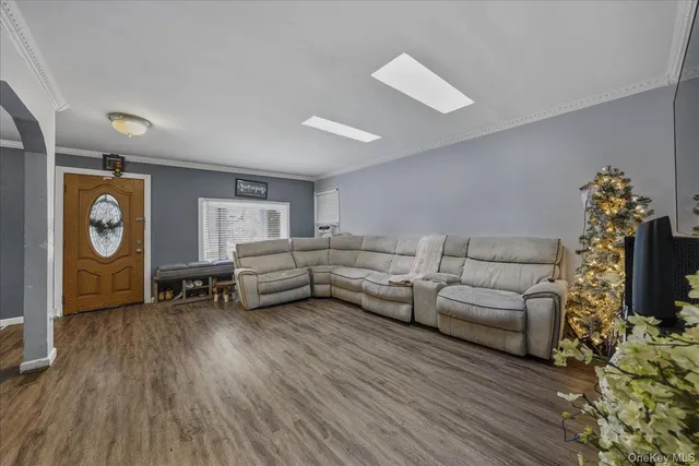 $850,000 | 128-66 238th Street | Laurelton