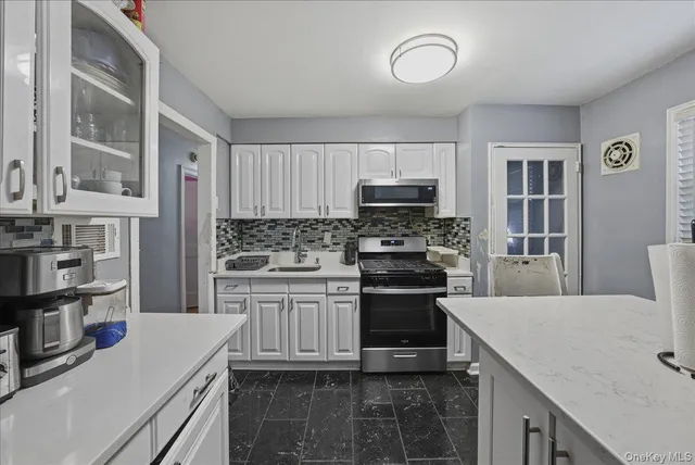 $850,000 | 128-66 238th Street | Laurelton