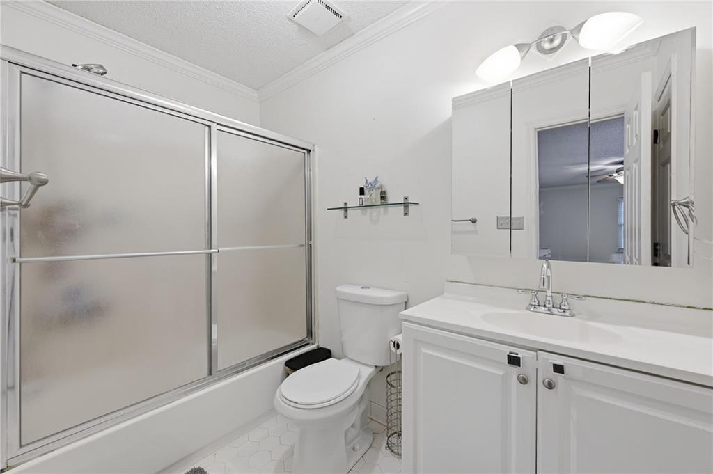 1750 Clairmont Road, Unit 11 Decatur, GA 30033 - Photo 23 of 32