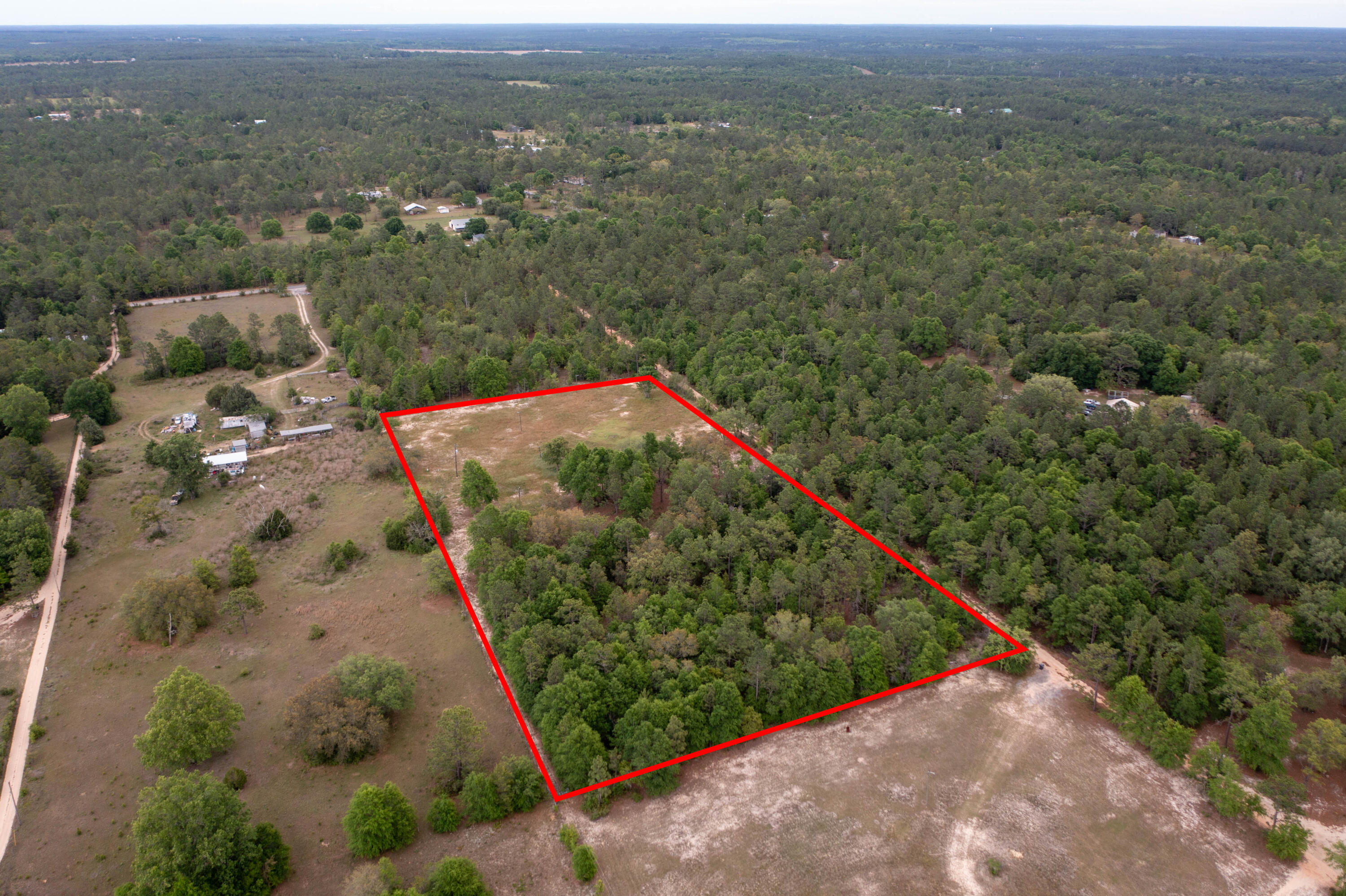150 Janice Lane Crestview, FL 32539 - Photo 7 of 16 DJI_0202