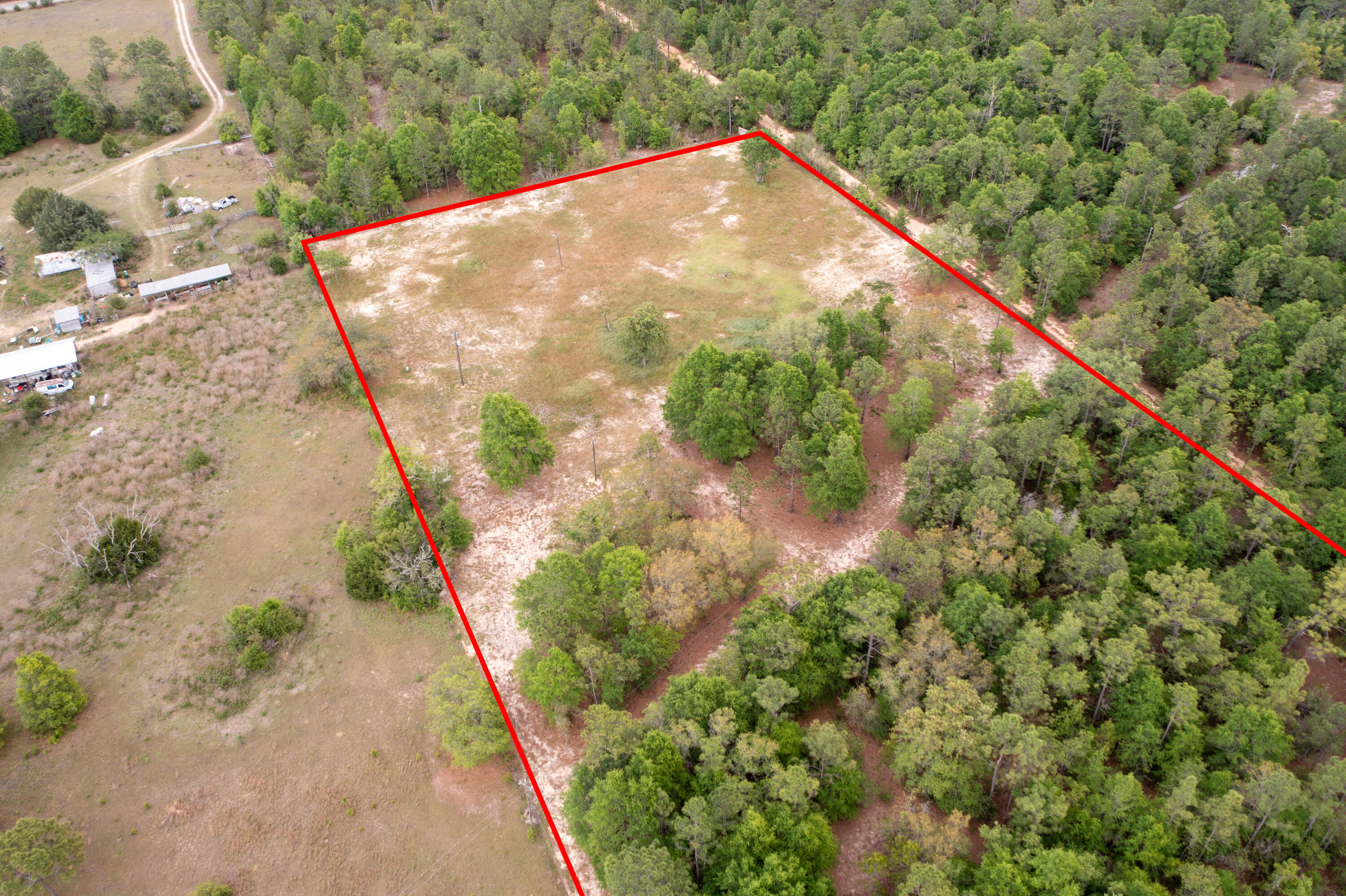 150 Janice Lane Crestview, FL 32539 - Photo 8 of 16 DJI_0204