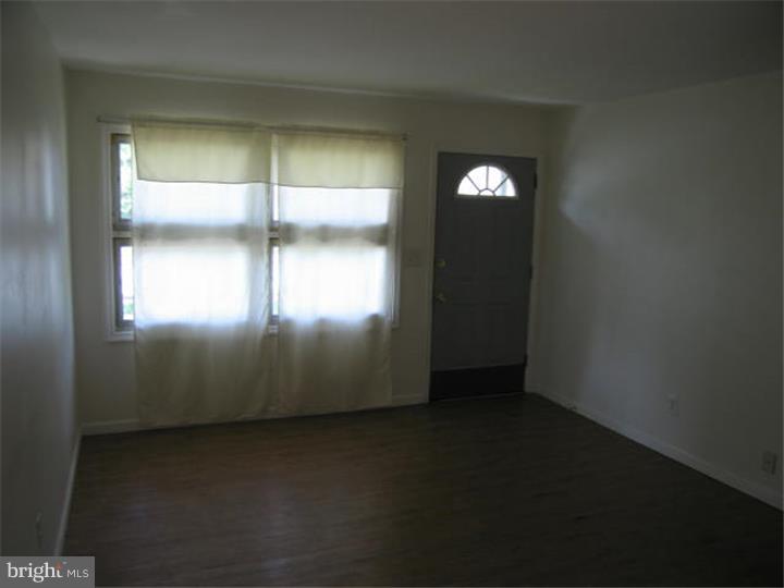 25 Stagecoach Road Southampton, NJ 08088 - Photo 2 of 9