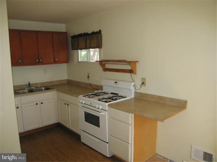 25 Stagecoach Road Southampton, NJ 08088 - Photo 4 of 9