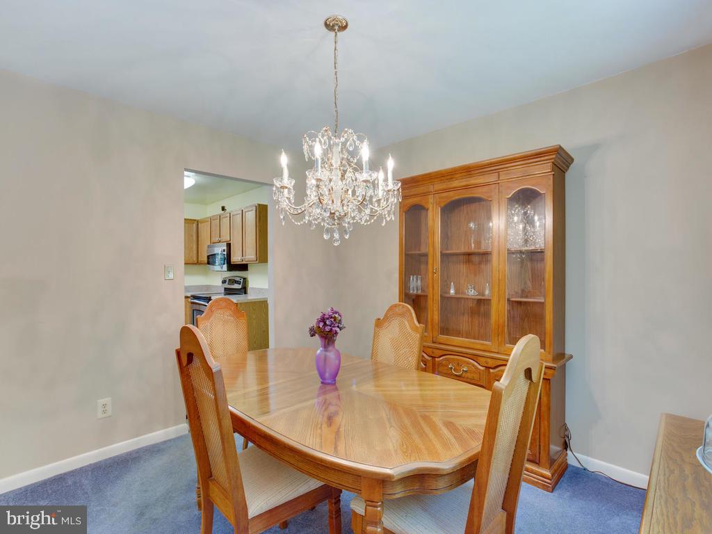 5040 Hardesty Road Sunderland, MD 20689 - Photo 11 of 44 Dining room off kitchen