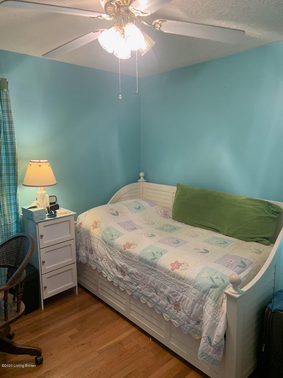 9905 3rd Street Road Louisville, KY 40272 - Photo 7 of 16 IMG_1132