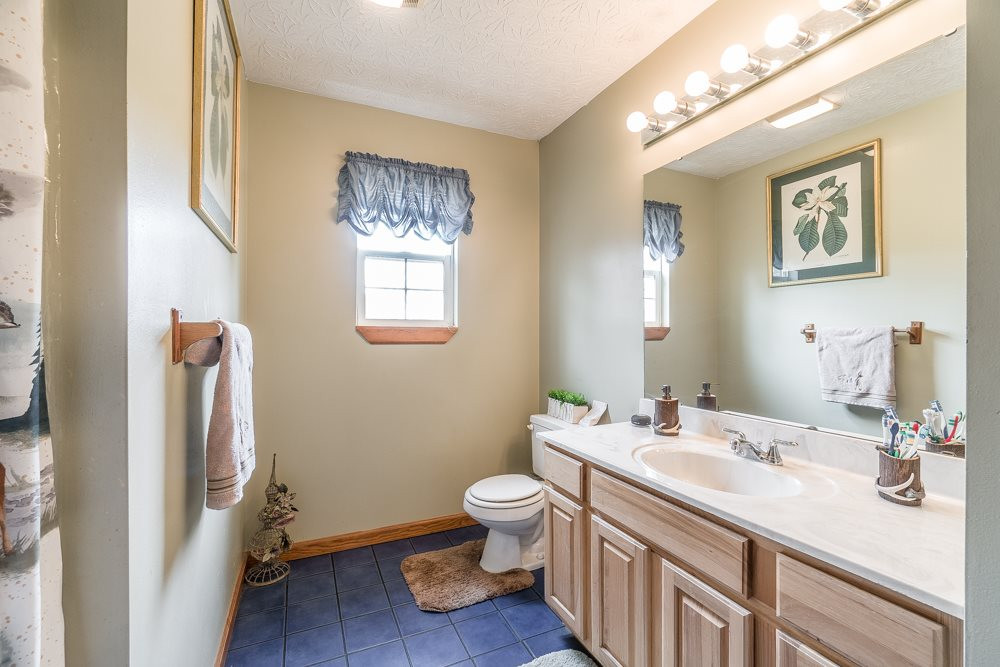 895 Osborne Road Dry Ridge, KY 41035 - Photo 17 of 47 Gallery Image 17