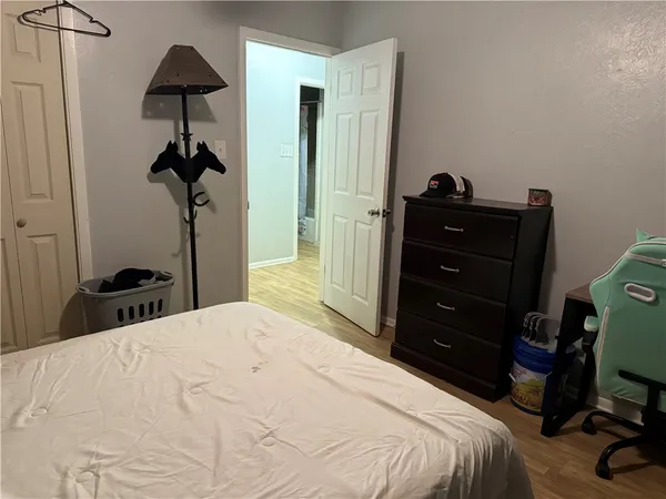 $1,450 | 529 West Ragland Avenue, Kingsville, TX 78363