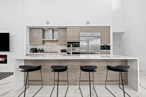 $3,200,000 | 16758 Natures Way, Weston, FL 33326