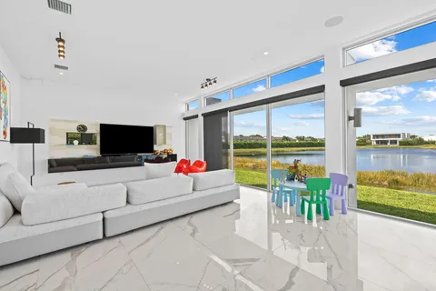 $3,200,000 | 16758 Natures Way, Weston, FL 33326