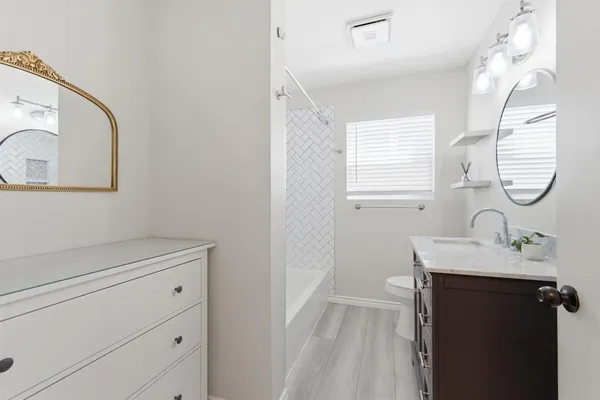 $2,150 | 4108 Locke Avenue, Fort Worth, TX 76107