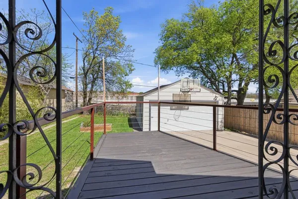 $2,150 | 4108 Locke Avenue, Fort Worth, TX 76107