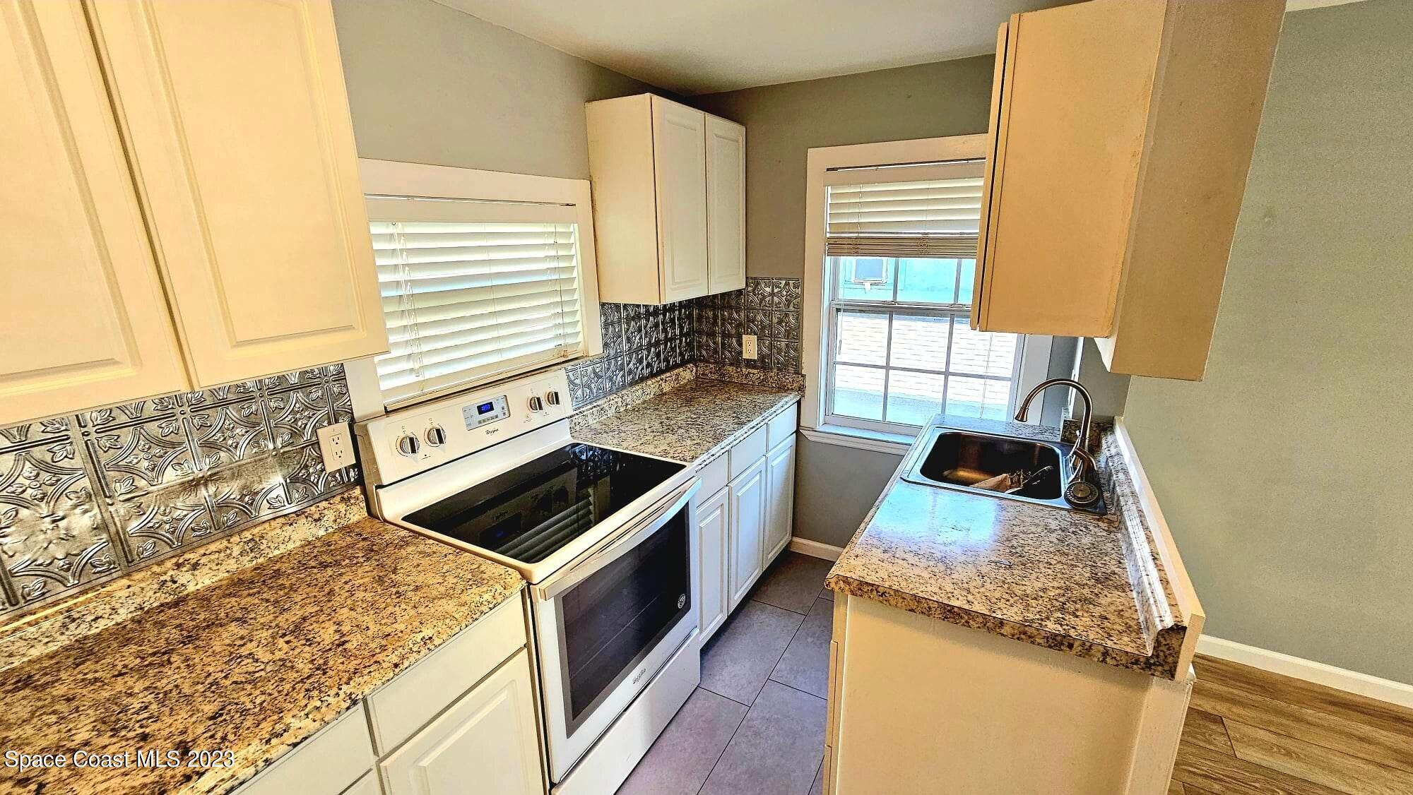 802 Forrest Avenue, Unit B Cocoa, FL 32922 - Photo 6 of 21 received_767050371750377