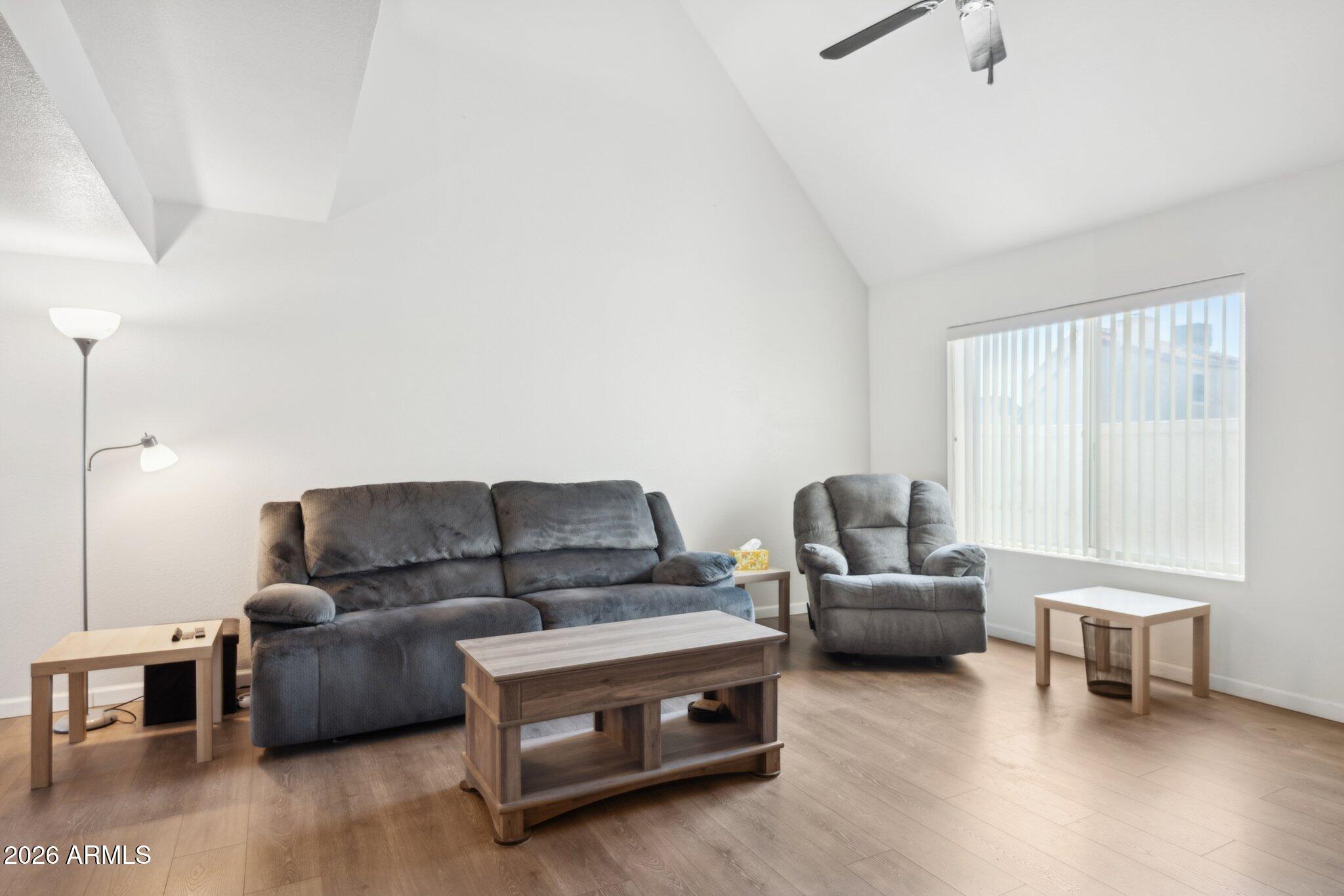 2848 East Brown Road, Unit 7 Mesa, AZ 85213 - Photo 12 of 36 Great Room