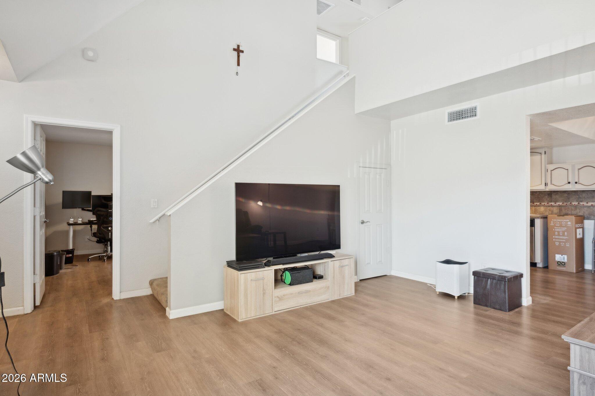 2848 East Brown Road, Unit 7 Mesa, AZ 85213 - Photo 13 of 36 Great Room