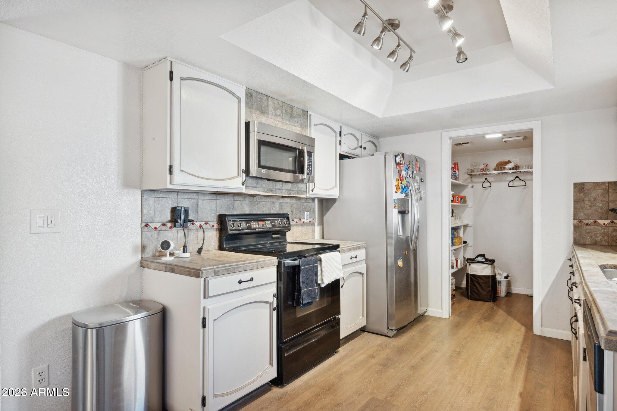 2848 East Brown Road, Unit 7 Mesa, AZ 85213 - Photo 16 of 36 Kitchen