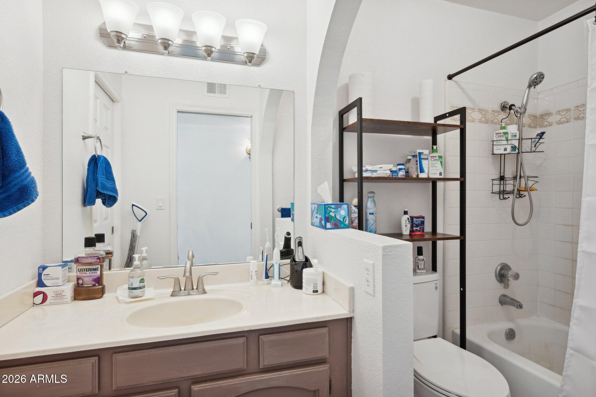 2848 East Brown Road, Unit 7 Mesa, AZ 85213 - Photo 22 of 36 Guest Bathroom