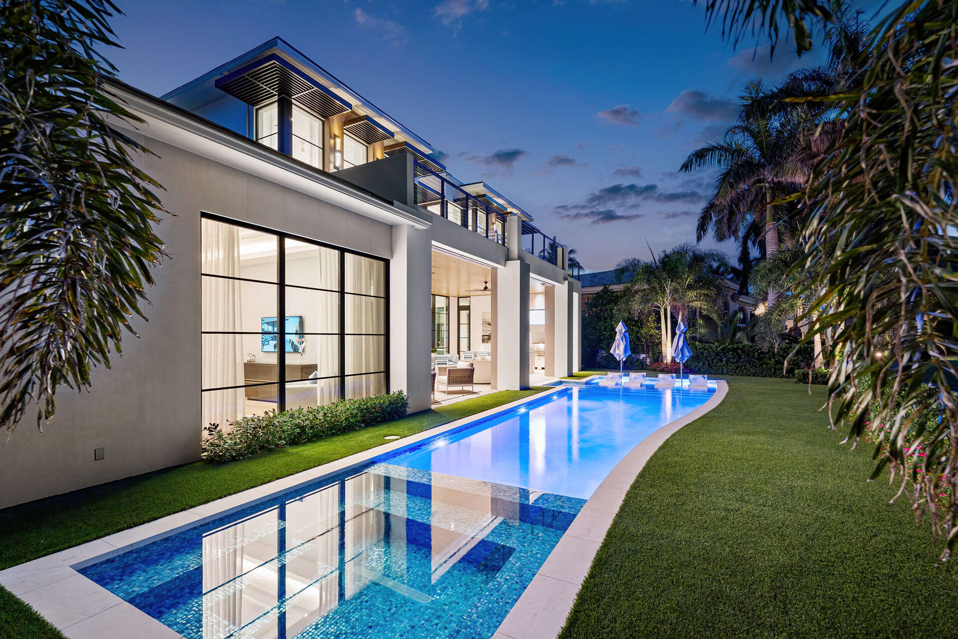 471 Royal Palm Way Boca Raton, FL 33432 - Photo 68 of 74 471_Royal_Palm_Way_Dusk_08