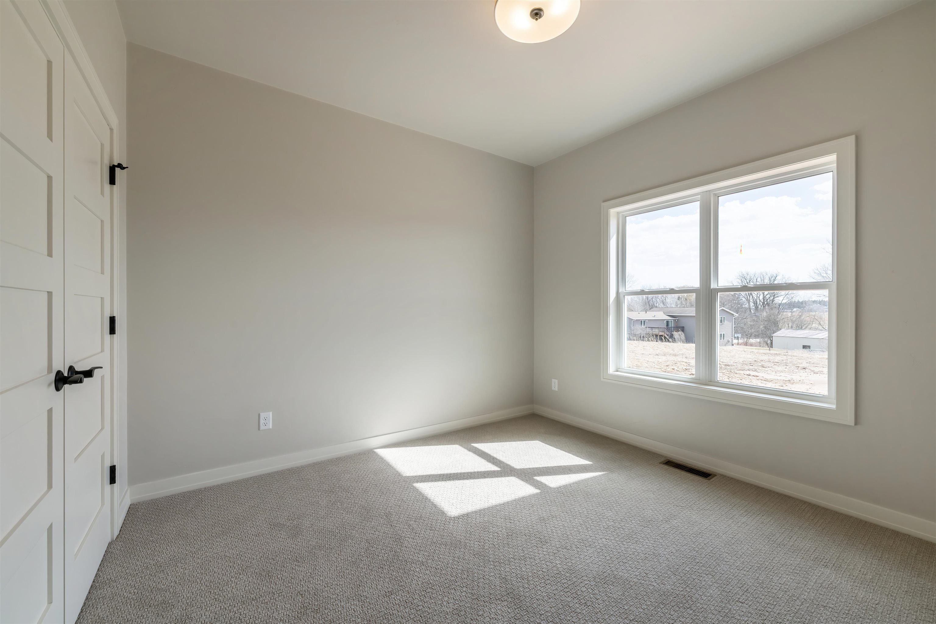 4409 Nature Ridge Green Bay, WI 54313 - Photo 26 of 34
