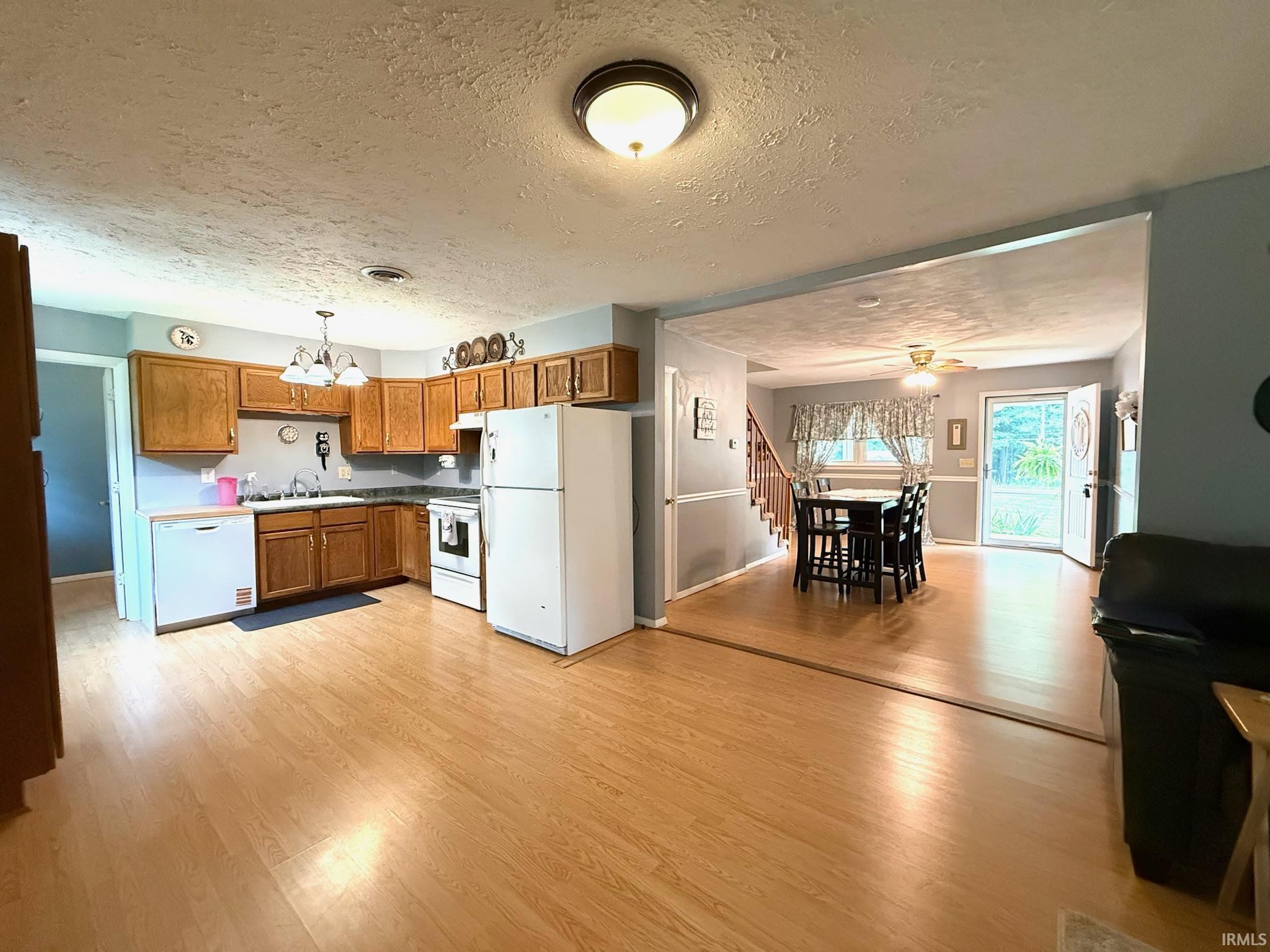 121 Heltonville Road West Bedford, IN 47421 - Photo 8 of 35