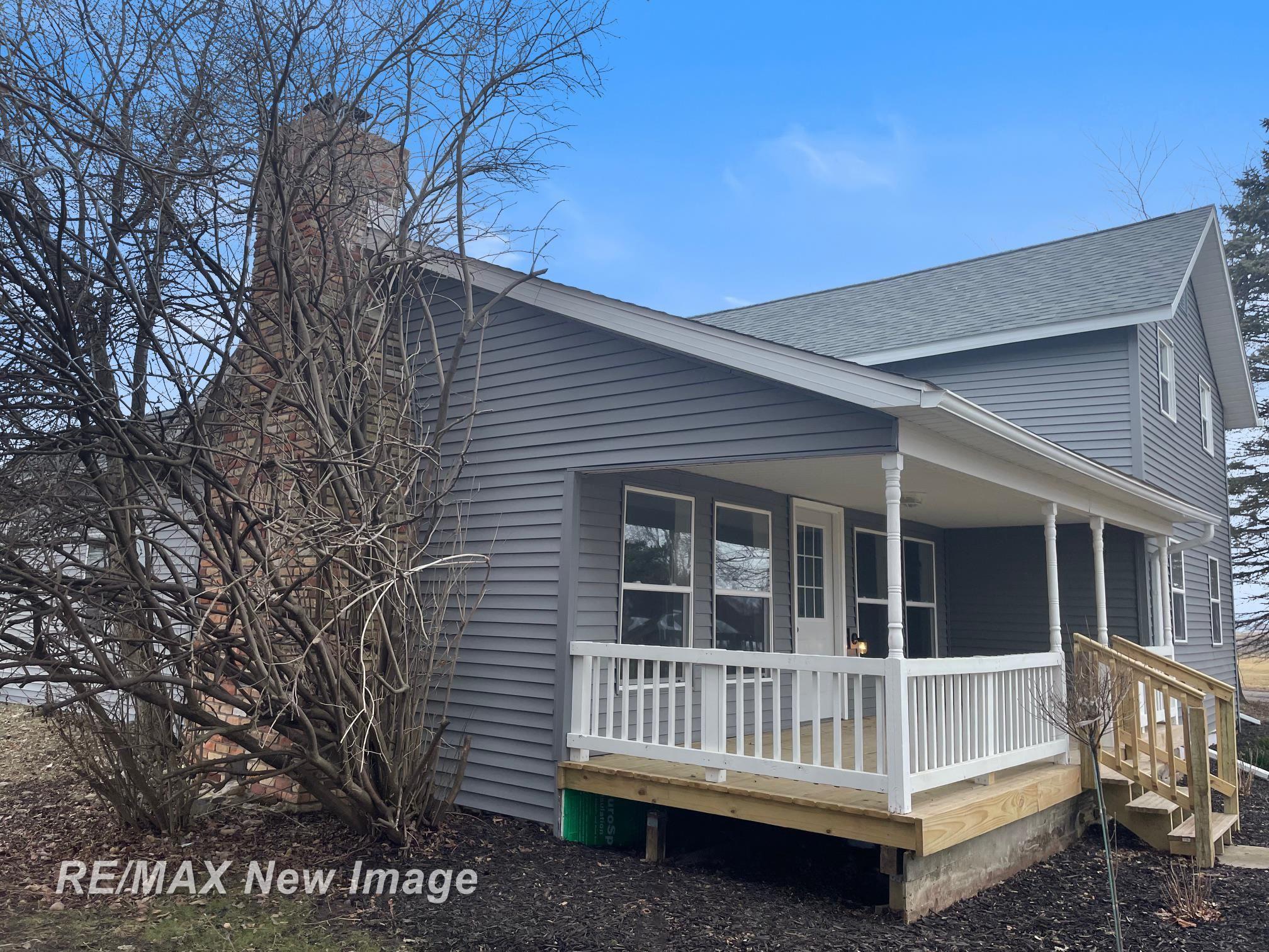 3874 East Kent Road Freeland, MI 48623 - Photo 3 of 28