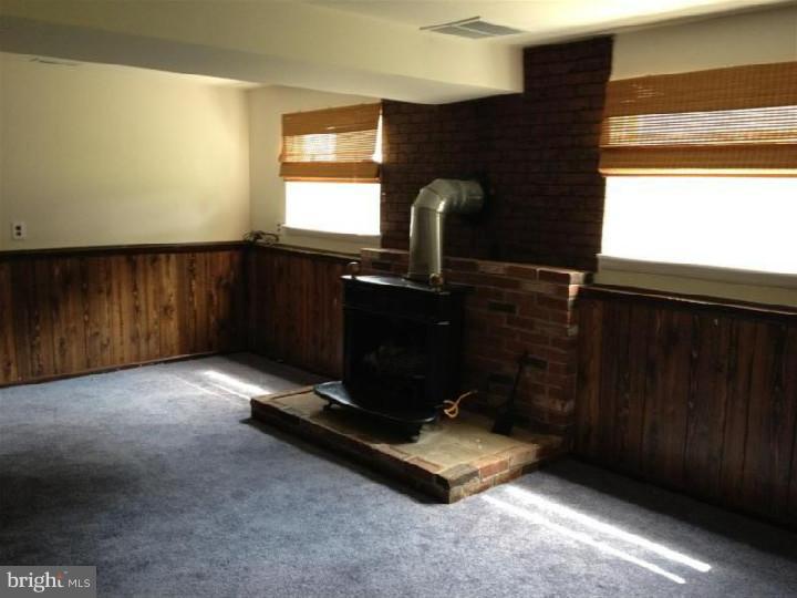 775 Sterling Road Woodbury, NJ 08096 - Photo 11 of 21 Gallery Image 11