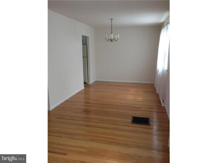 775 Sterling Road Woodbury, NJ 08096 - Photo 5 of 21 Gallery Image 5