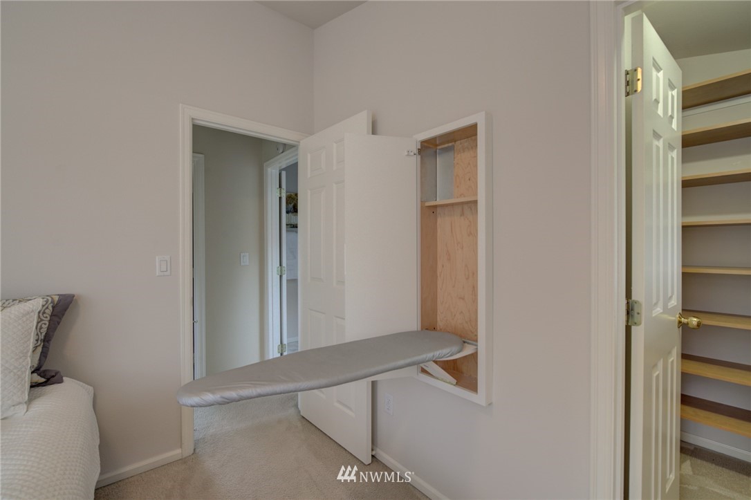 710 North 94th Street, Unit A Seattle, WA 98103 - Photo 22 of 25 Gallery Image 22