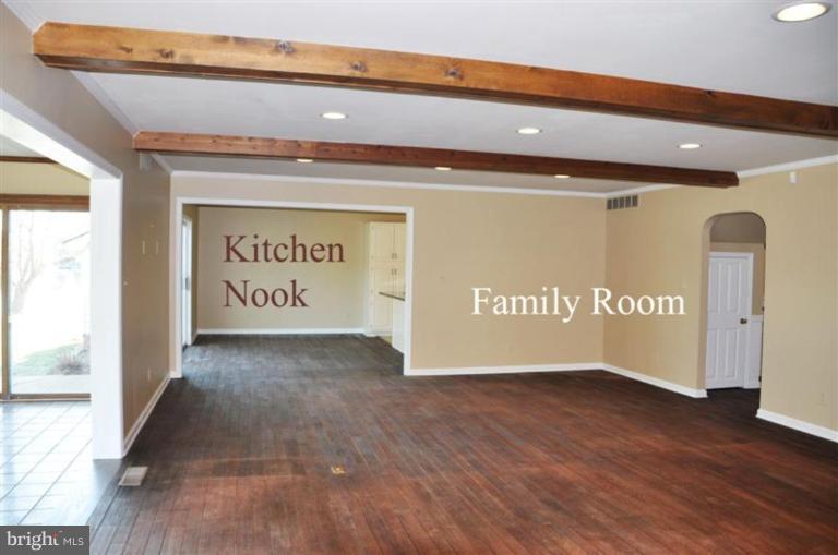 27760 Cedar Point Road Easton, MD 21601 - Photo 12 of 28 Family Room