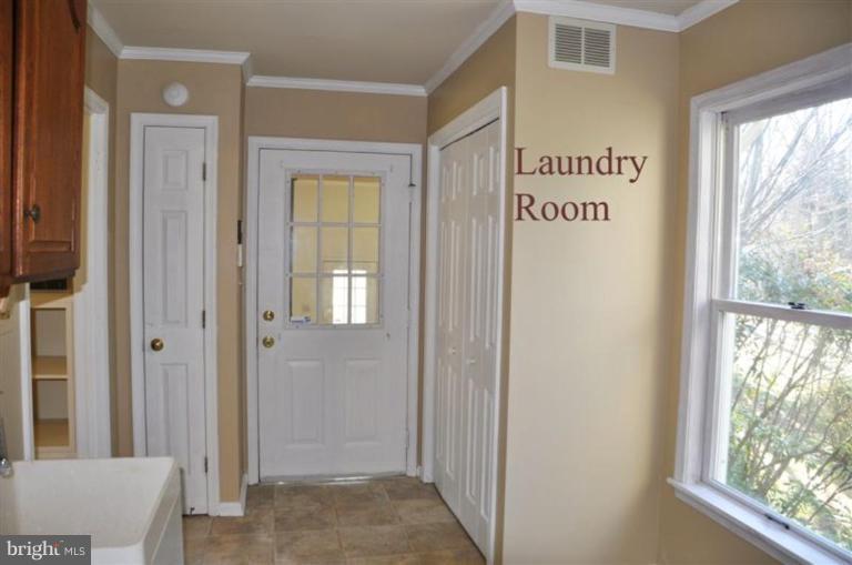 27760 Cedar Point Road Easton, MD 21601 - Photo 15 of 28 Laundry Area 1