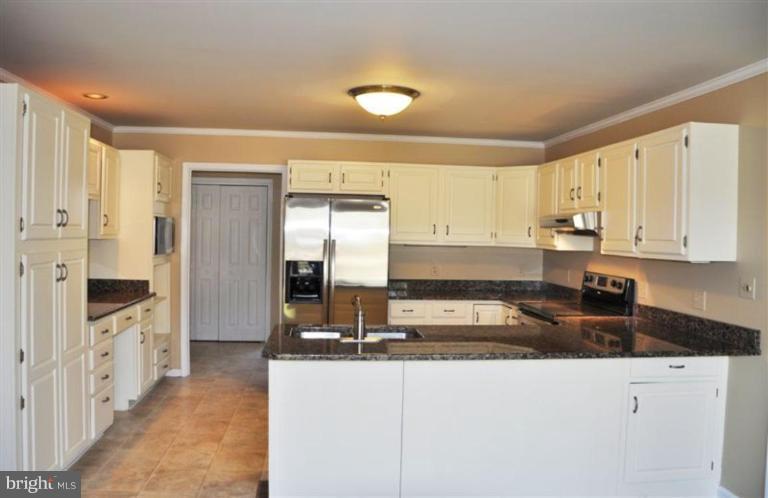 27760 Cedar Point Road Easton, MD 21601 - Photo 27 of 28 Kitchen #3