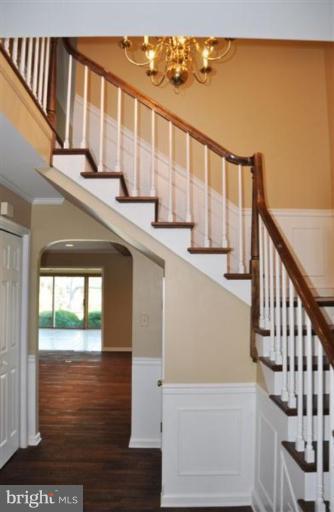 27760 Cedar Point Road Easton, MD 21601 - Photo 10 of 28 Staircase