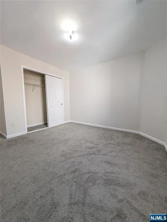 $3,200 | 226 Newark Avenue, Unit 2, Lyndhurst, NJ 07071