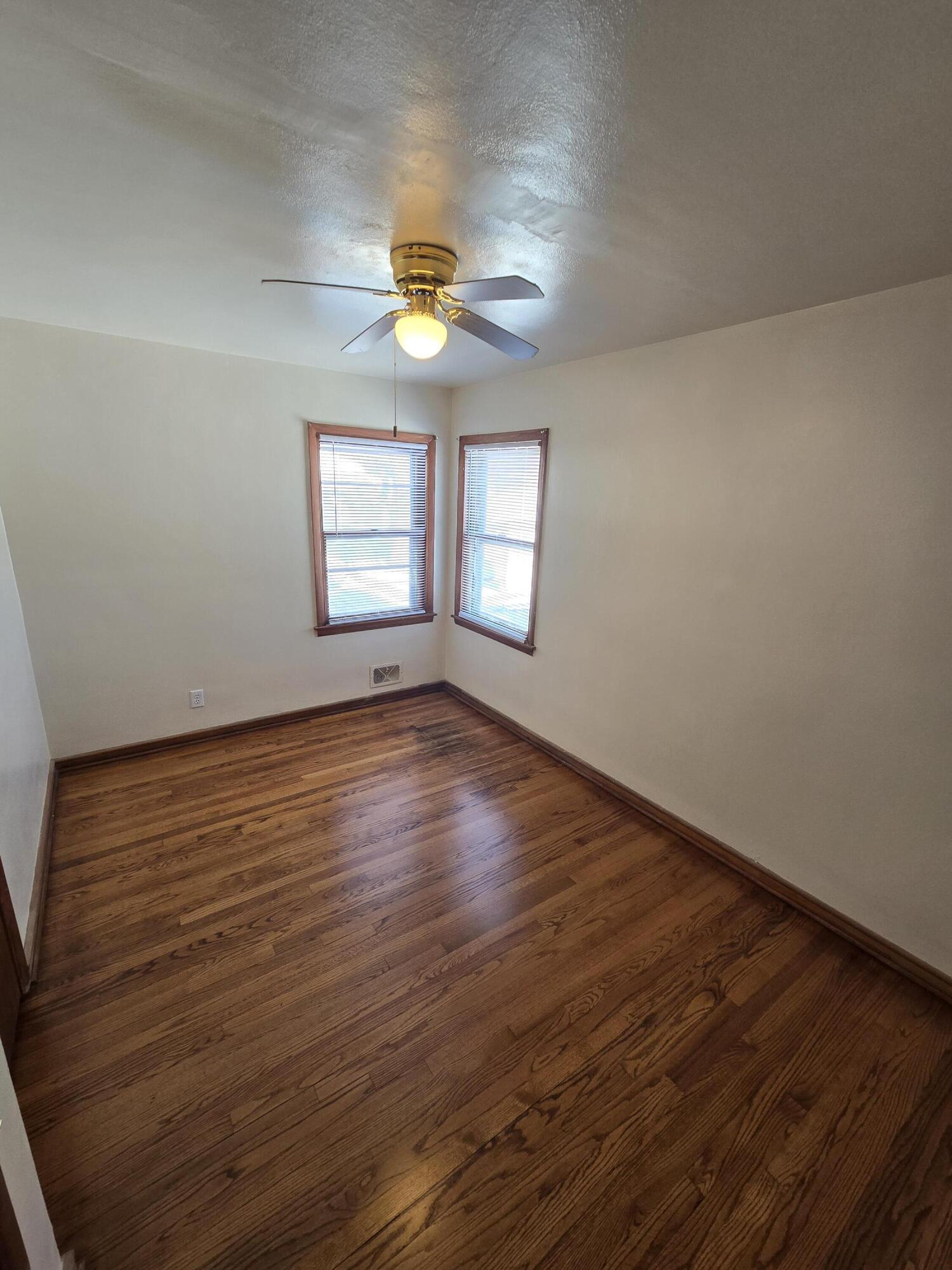 4316 North 73rd Street Milwaukee, WI 53216 - Photo 13 of 21 20251216_125716