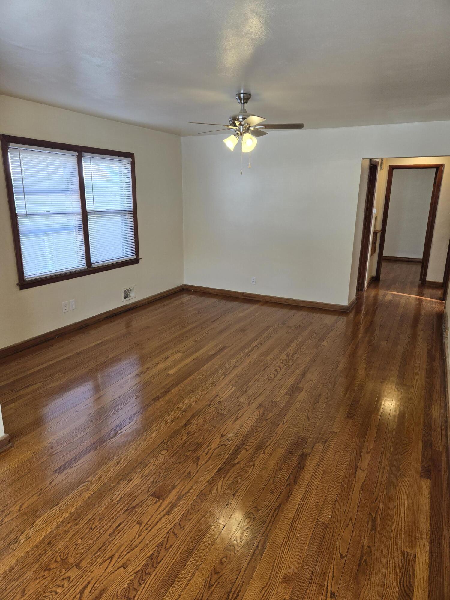 4316 North 73rd Street Milwaukee, WI 53216 - Photo 4 of 21 20251216_125336