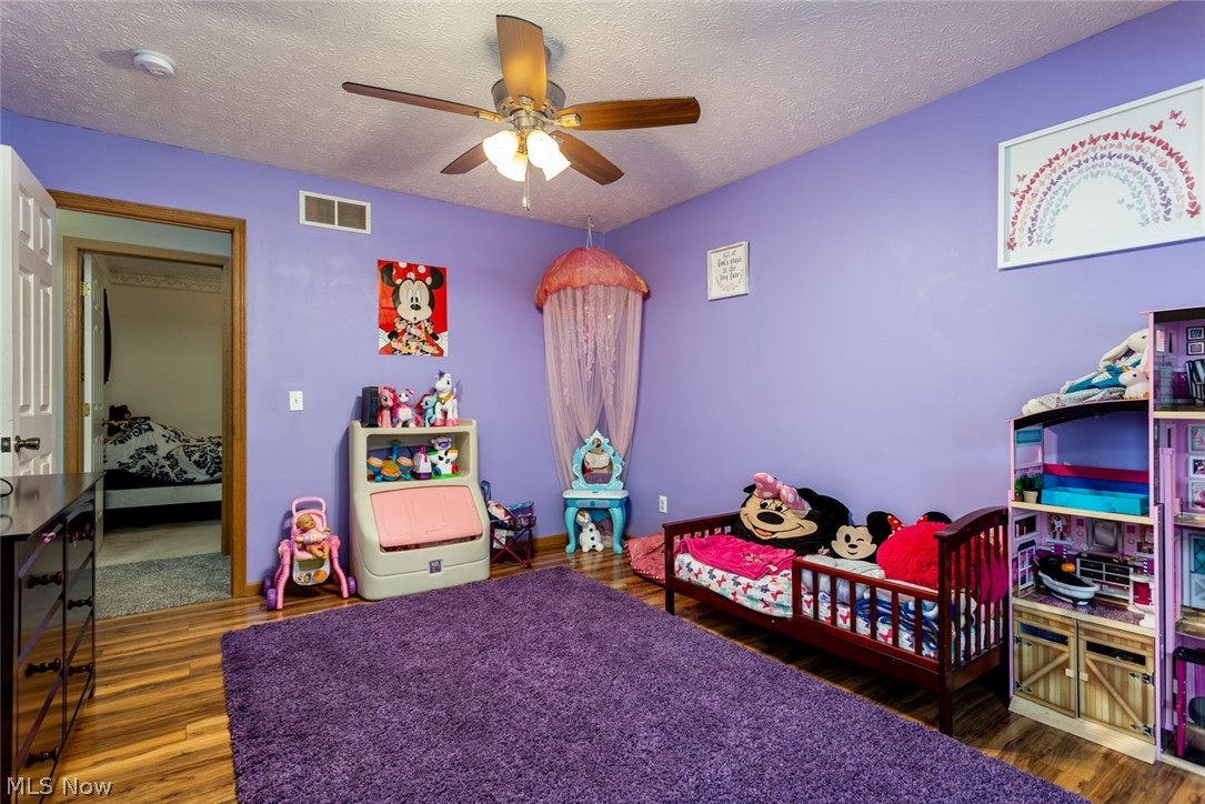 307 Root Road Lorain, OH 44052 - Photo 22 of 33 Bedroom #2