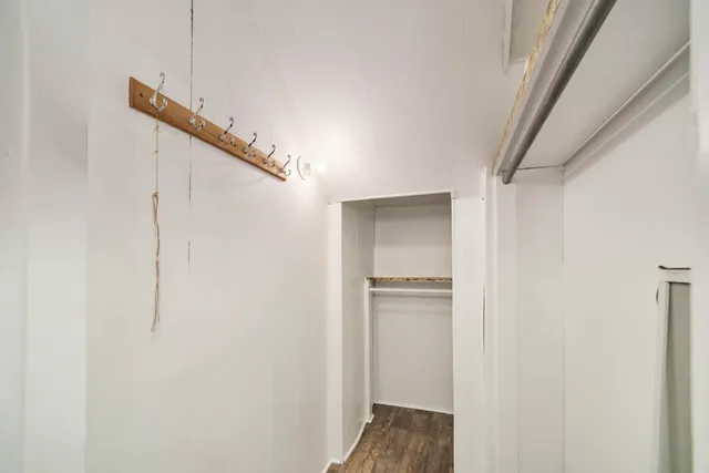 $179,900 | 177 8th Street, Manistee, MI 49660