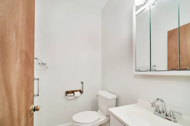 $179,900 | 177 8th Street, Manistee, MI 49660