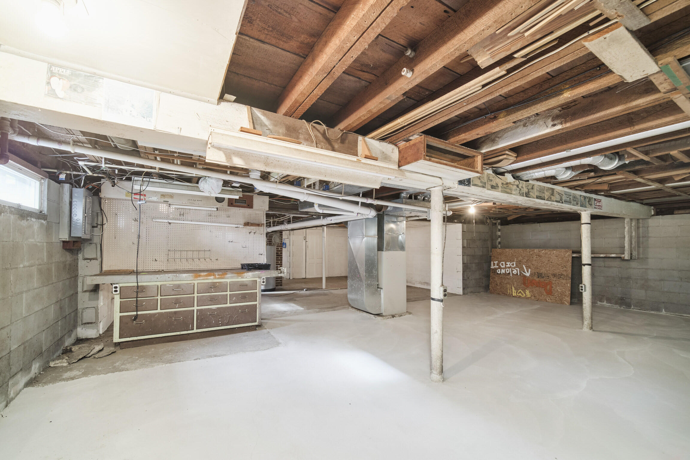 177 8th Street Manistee, MI 49660 - Photo 34 of 42 Basement