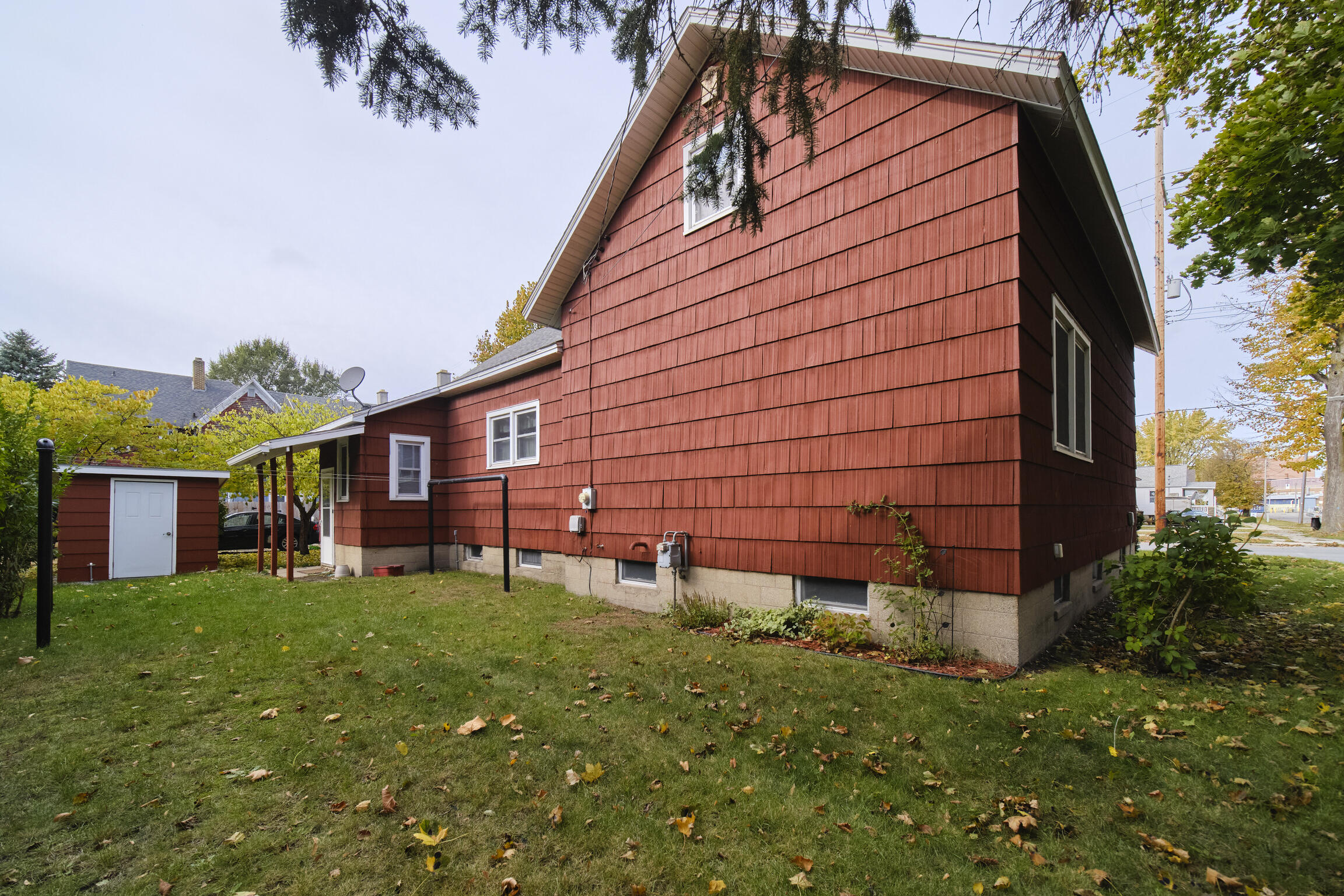 177 8th Street Manistee, MI 49660 - Photo 40 of 42 Back of Home