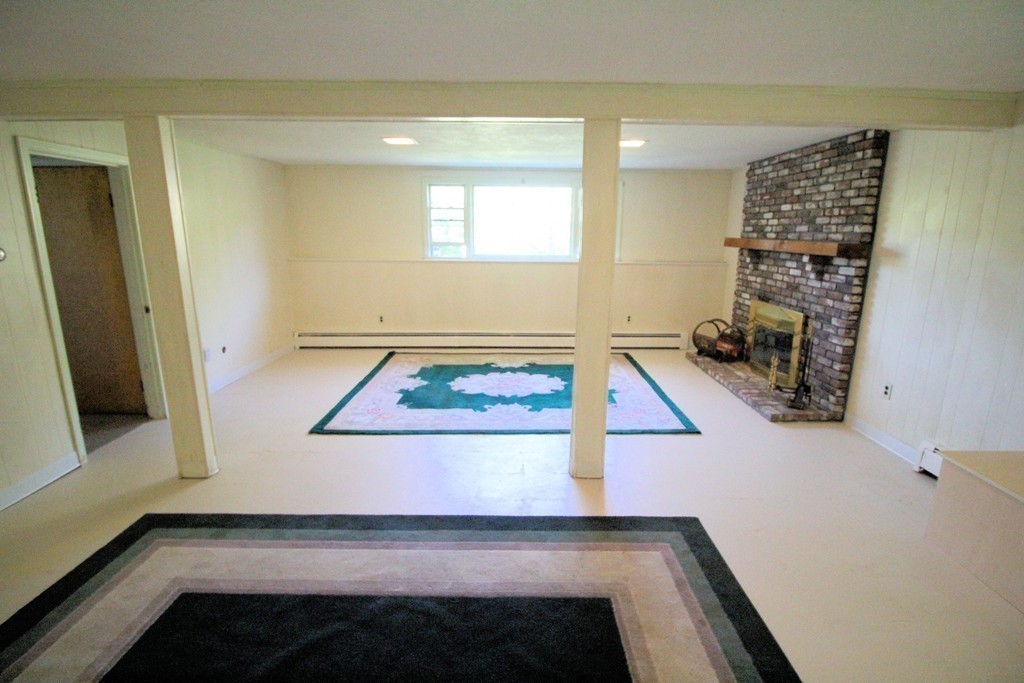 11 Ryan Road Gloucester, MA 01930 - Photo 13 of 18 Gallery Image 13