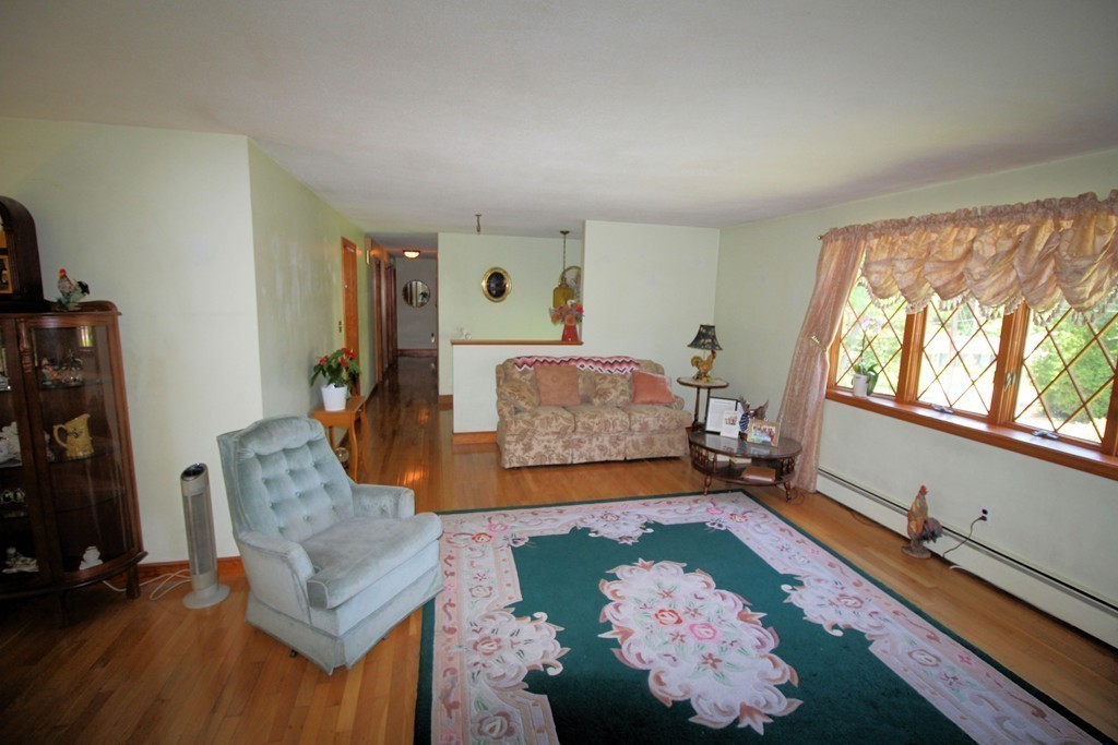 11 Ryan Road Gloucester, MA 01930 - Photo 6 of 18 Gallery Image 6