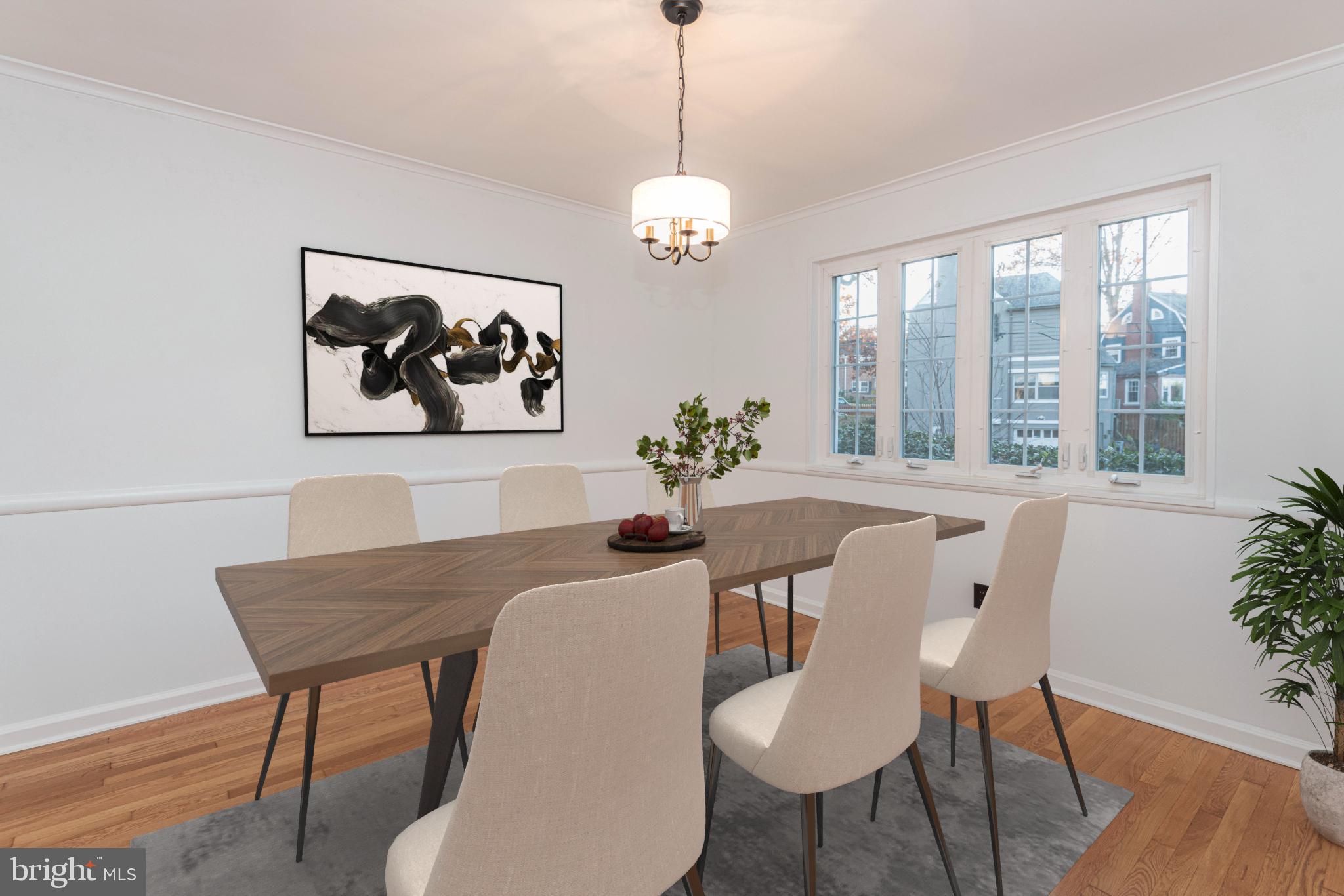 1323 Fernway Road Northwest Washington, DC 20012 - Photo 9 of 17 Dining room