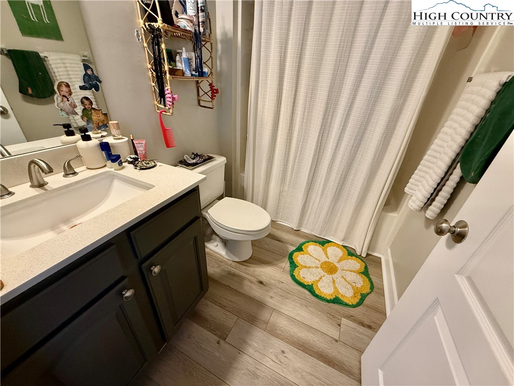 188 Cecil Miller Road, Unit 203 Boone, NC 28607 - Photo 18 of 26 Gallery Image 18