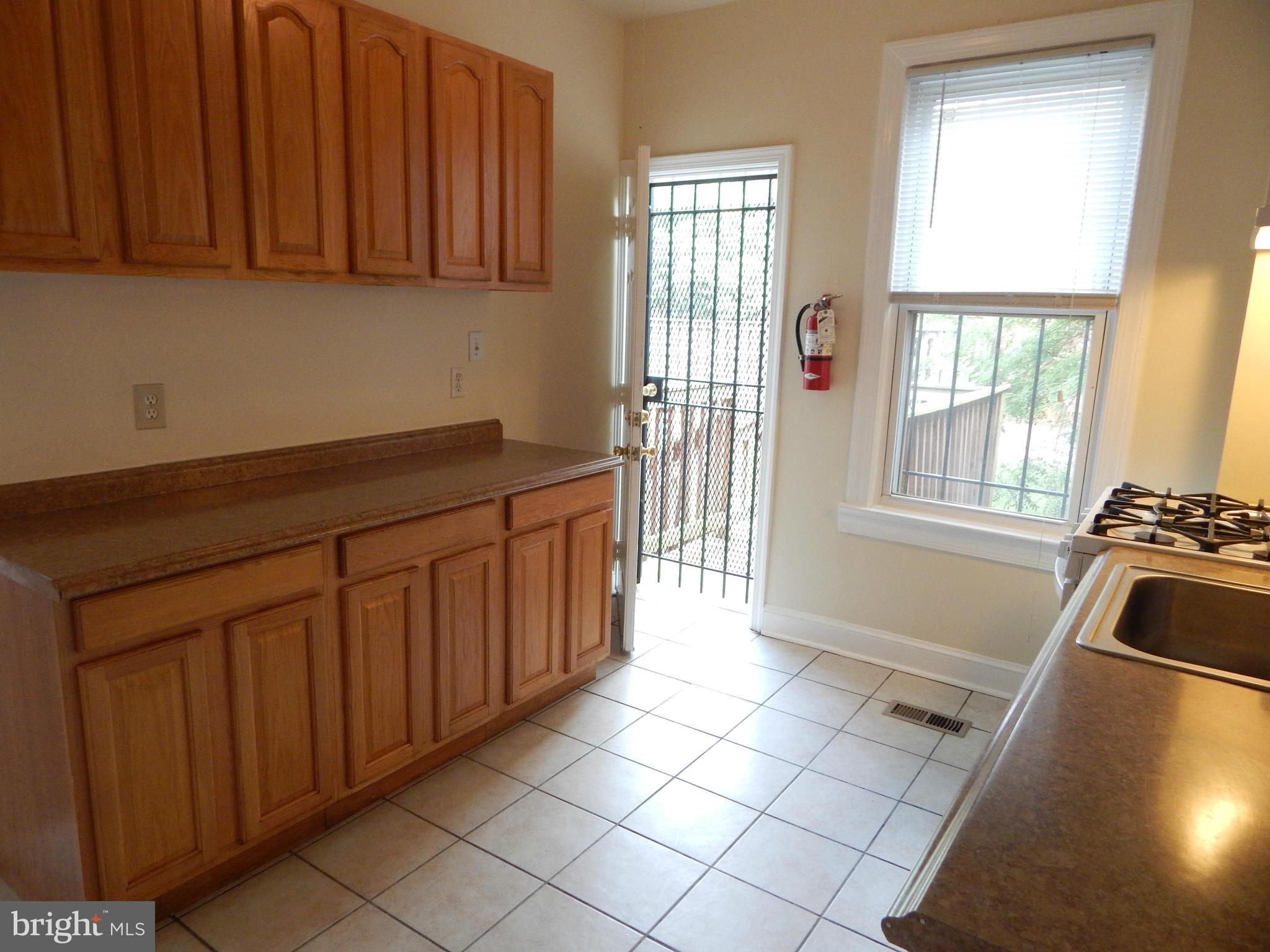 503 Park Road Northwest Washington, DC 20010 - Photo 14 of 28 Kitchen
