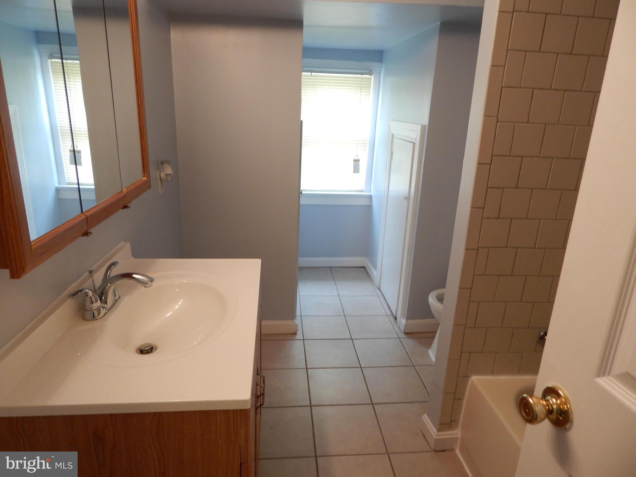 503 Park Road Northwest Washington, DC 20010 - Photo 24 of 28 Bath