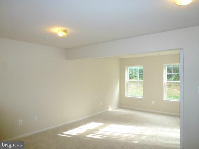 13370 Rushing Water Way Germantown, MD 20874 - Photo 20 of 30 Family Room